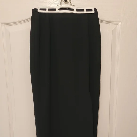 Skirt - Picture 2 of 2